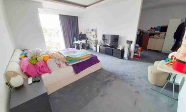 JUAL CEPAT Rumah Luas Minimalis 3 Lantai di Jl.Cipaku Indah, Bandung