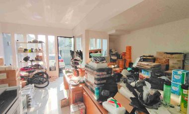 JUAL CEPAT Rumah Luas Minimalis 3 Lantai di Jl.Cipaku Indah, Bandung
