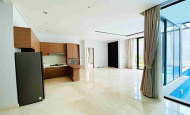 Sewa Rumah Townhouse Modern di Cilandak 4 Kar Tidur Semi Furnished