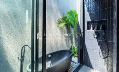 DIJUAL VILLA DENGAN 3 KAMAR TIDUR DI MUNGGU