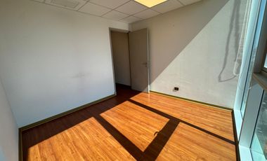 Oficina Moderna con Estacionamiento – Metro Hospital