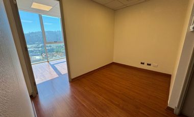 Oficina Moderna con Estacionamiento – Metro Hospital