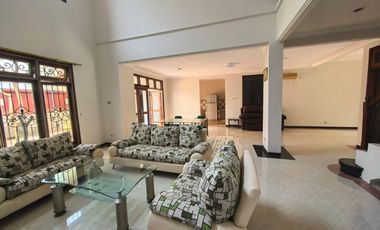Dijual/Disewakan Rumah Villa Valencia Monaco