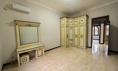 Dijual/Disewakan Rumah Villa Valencia Monaco