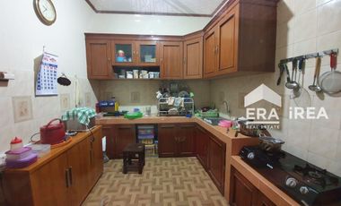 DIJUAL RUMAH DEKAT PASAR NUSUKAN DAN TERMINAL TIRTONADI SOLO SIAP HUNI