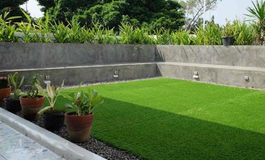 Disewakan mini building/ ruko 3 lantai ex kafe siap pakai di Utan Kayu Matraman Jakarta timur