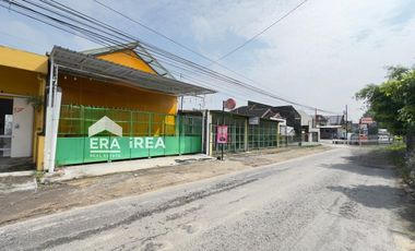 RUANG USAHA DIJUAL DI COLOMADU DEKAT TOL KLODRAN DAN STADION MANAHAN SOLO