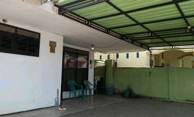 DIJUAL RUMAH USAHA JALAN PENATARAN 26 A BANYUWANGI KOTA RON.Z001