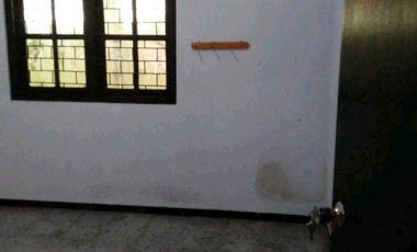 DIJUAL RUMAH USAHA JALAN PENATARAN 26 A BANYUWANGI KOTA RON.Z001