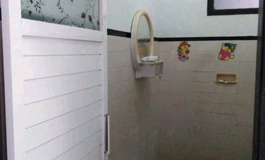 DIJUAL RUMAH USAHA JALAN PENATARAN 26 A BANYUWANGI KOTA RON.Z001