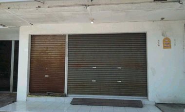 DIJUAL RUMAH USAHA JALAN PENATARAN 26 A BANYUWANGI KOTA RON.Z001