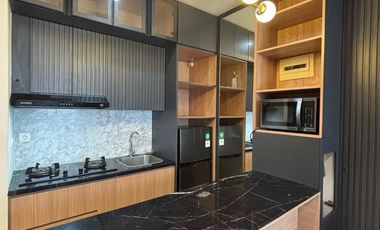 RP 12 jt / bln, Apartemen Permata Hijau Suites, 2 BR, Full Furnished, Siap Huni