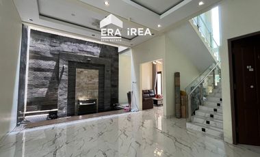 DIJUAL RUMAH MEWAH DI SOLO KADIPIRO DEKAT TAMAN JAYA WIJAYA