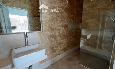 DIJUAL RUMAH MEWAH DI SOLO KADIPIRO DEKAT TAMAN JAYA WIJAYA