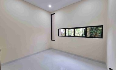 Dijual Rumah Baru 4 lantai siap huni di tanjung duren jakarta barat