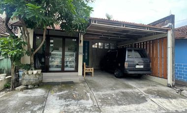 Dijual rumah di nitikan sorosutan yogyakarta dekat taman siswa