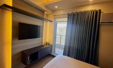 Fully Furnished 2 Bedroom condo unit in Pasay