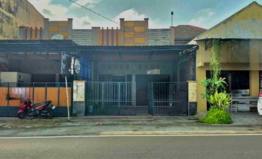 Ruko Bagus lokasi strategis akses jl. utama Karanganyar Kota