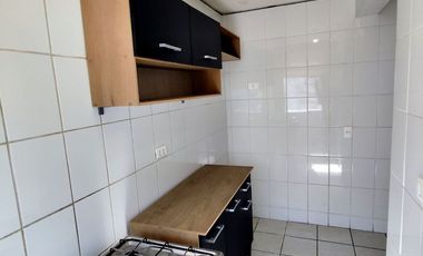 Se Arrienda Casa de 2 Pisos en Peñalolén. 3D.1B.