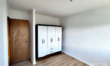 Se Arrienda Casa de 2 Pisos en Peñalolén. 3D.1B.