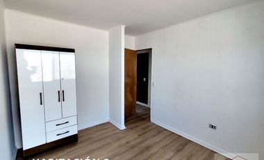 Se Arrienda Casa de 2 Pisos en Peñalolén. 3D.1B.