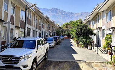 Se Arrienda Casa de 2 Pisos en Peñalolén. 3D.1B.