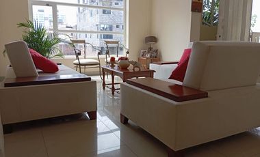 Venta de Casa Rentera en Manta