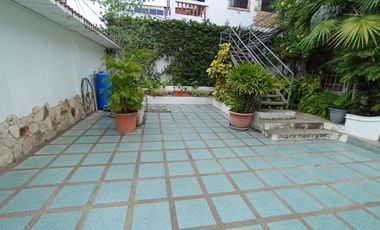 Venta de Casa Rentera en Manta