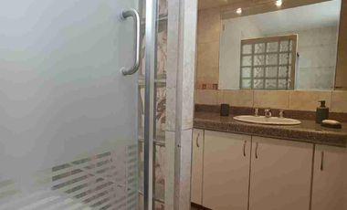 SE RENTA HERMOSO DEPARTAMENTO AMOBLADO (Sector La Floresta)
