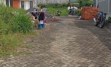 DIJUAL RUMAH MODERN SIAP HUNI — PERMATA REGENCY 3, MALANG