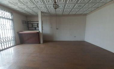 Venta de Casa en Zona Centro de Manta
