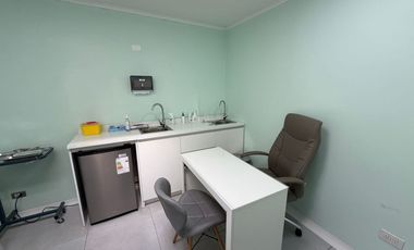 Exclusiva propiedad en La Reserva de Machali, con Centro Médico Habilitado