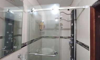 Venta de Casa en Manta Las Acacias Zona Centro
