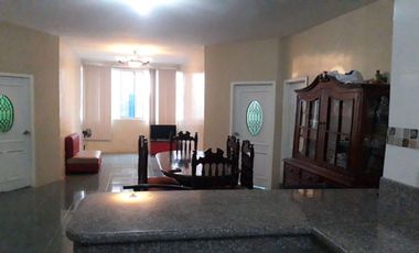 Venta de Edificio Comercial en Manta La Pradera