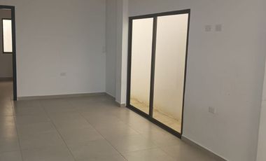 Venta de Casa en Zona Sur de Montecristi