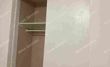Arriendo Departamento con accesos por  Calles Iquique/Bellavista, 3er piso sin estacionamiento