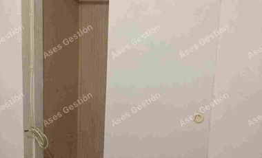 Arriendo Departamento con accesos por  Calles Iquique/Bellavista, 3er piso sin estacionamiento