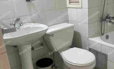 Arriendo Departamento con accesos por  Calles Iquique/Bellavista, 3er piso sin estacionamiento