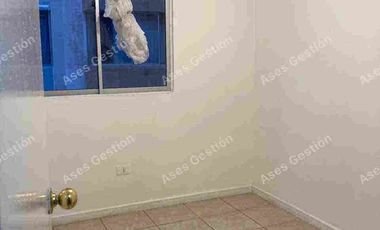 Arriendo Departamento con accesos por  Calles Iquique/Bellavista, 3er piso sin estacionamiento
