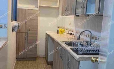Arriendo Departamento con accesos por  Calles Iquique/Bellavista, 3er piso sin estacionamiento
