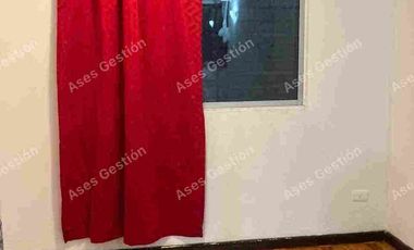 Arriendo Departamento con accesos por  Calles Iquique/Bellavista, 3er piso sin estacionamiento