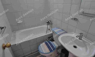 Arriendo Departamento con accesos por  Calles Iquique/Bellavista, 3er piso sin estacionamiento