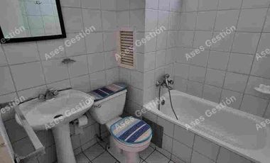 Arriendo Departamento con accesos por  Calles Iquique/Bellavista, 3er piso sin estacionamiento