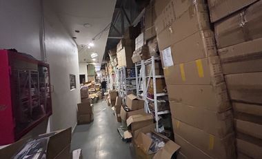 Local Comercial Y Bodega En Bascuñan Guerrero - Santiago