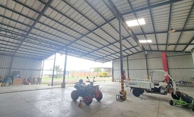 local comercial y galpones de venta en montecristi