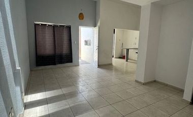 CASA EN RENTA EN ALCAZAR UNA PLANTA AL NORTE DE AGUASCALIENTES NO COTO