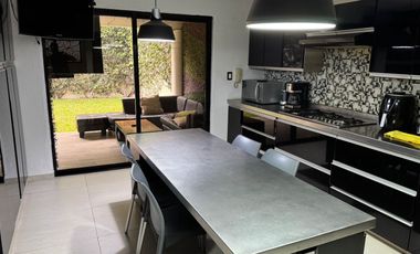 Casa en Renta Semi amueblada en Villantigua con alberca