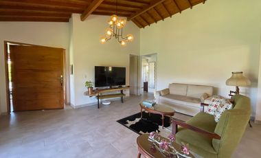 Casa Campestre en Renta - El Caimo