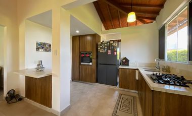 Casa Campestre en Renta - El Caimo