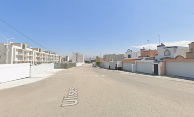 Cam. de las Bugambilias, Maurilio Magallon, 22116 Tijuana, B.C. Casa en remate bancario. no infonavit. no fovissste.